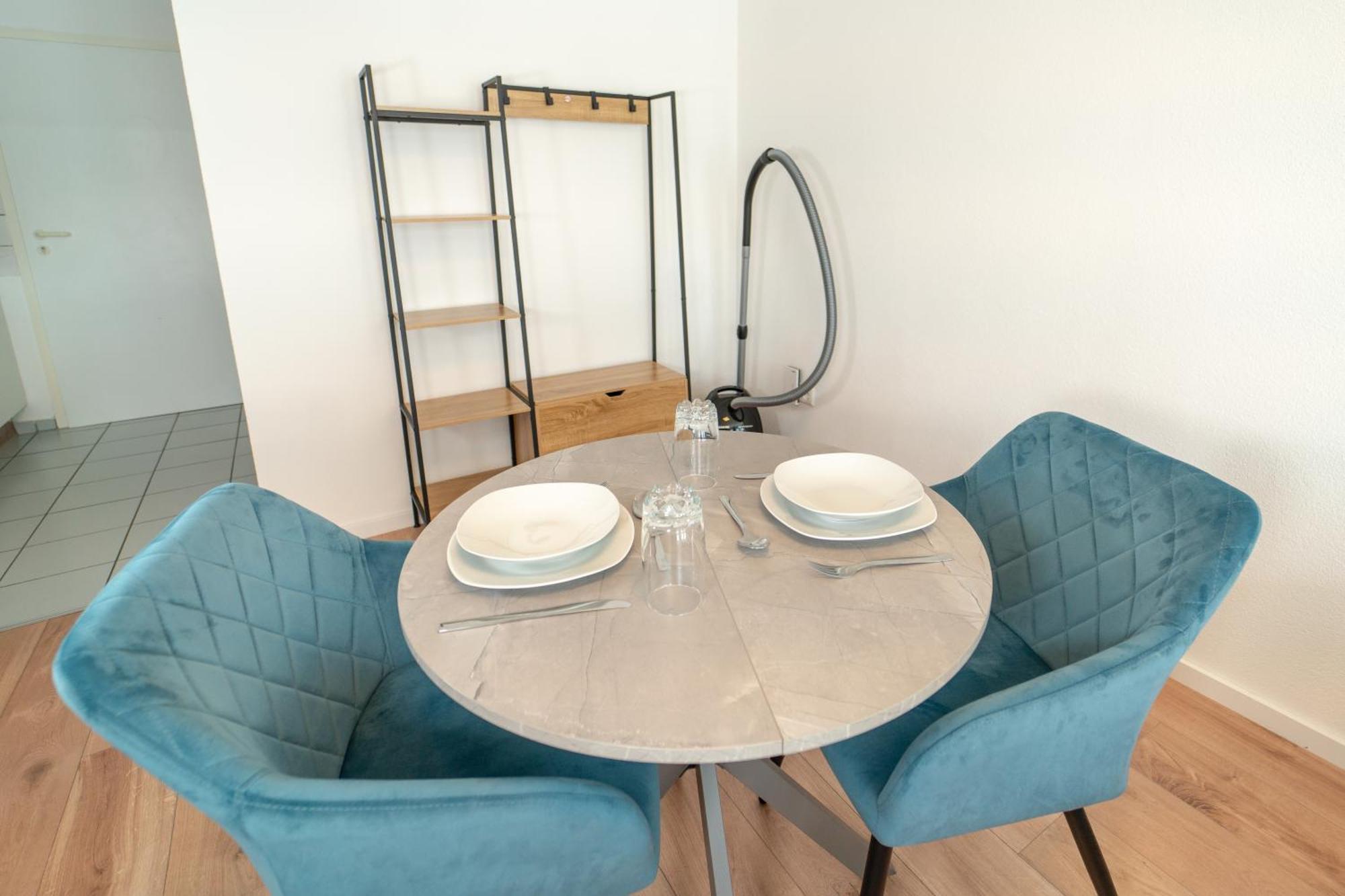 Range - Apartments - Kueche - Wlan - Netflix - Bis Zu 7 Personen Fellbach Exterior photo