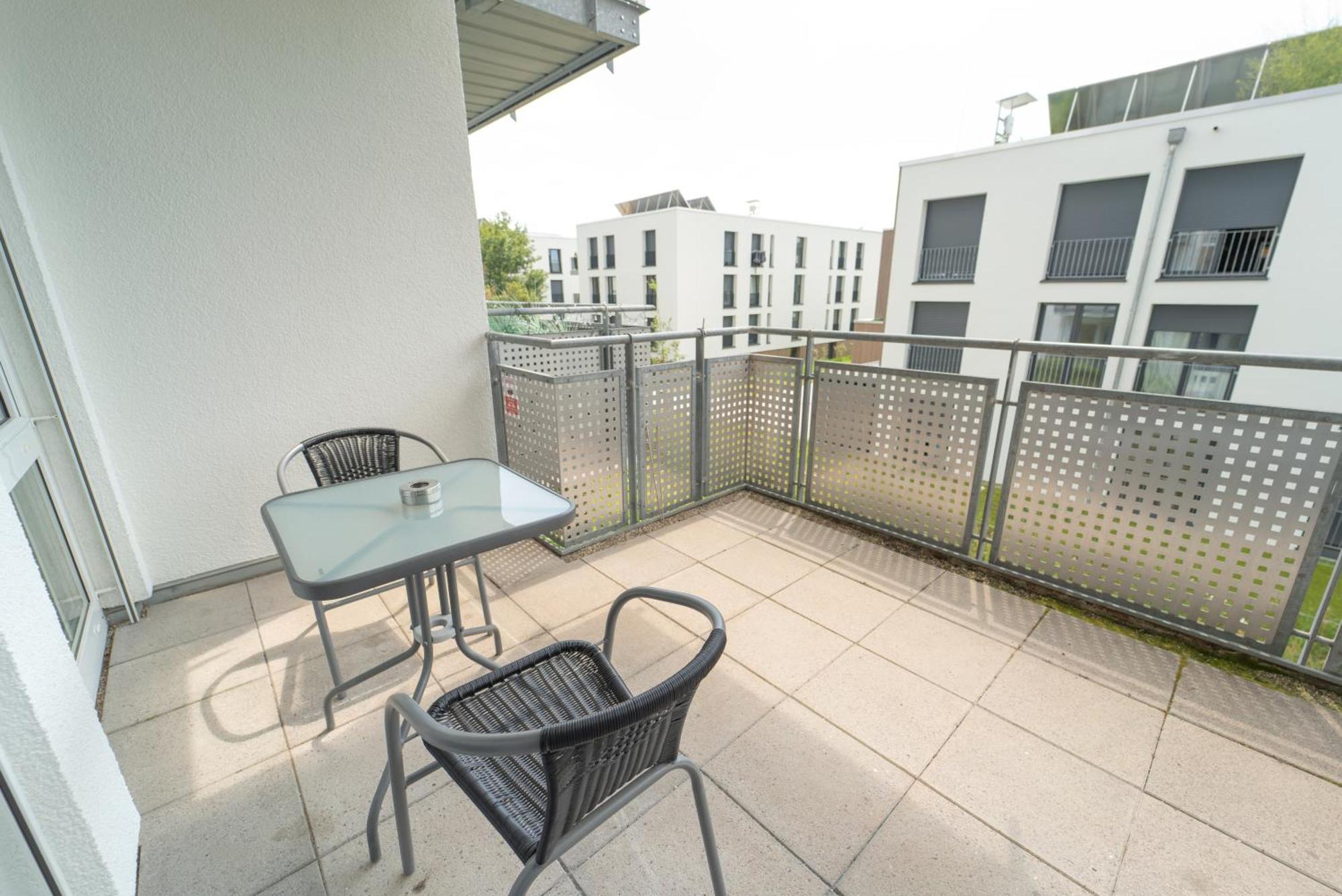 Range - Apartments - Kueche - Wlan - Netflix - Bis Zu 7 Personen Fellbach Exterior photo